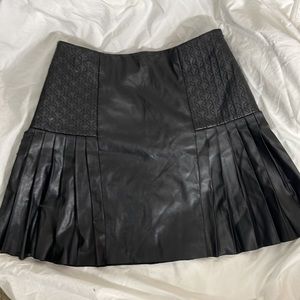 BEAUTIFUL LINED FAUX LEATHER SKIRT